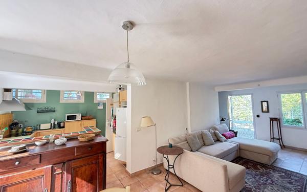 Maison à louer    4 pièces •  Sanary-sur-Mer