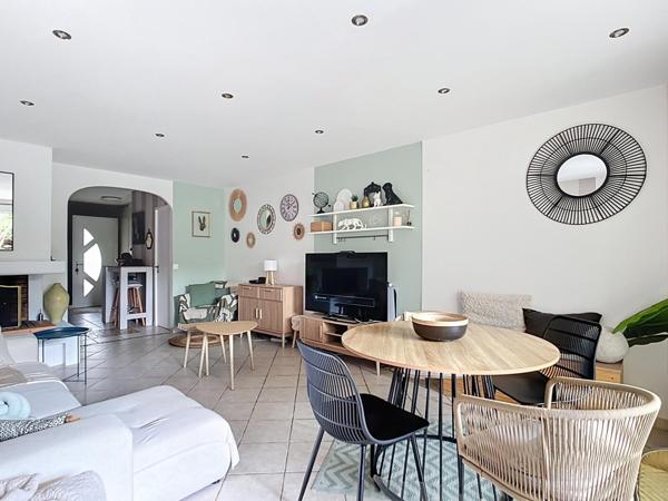 Au cœur de PÉGOMAS, Maison 5 pièces, Idéal famille