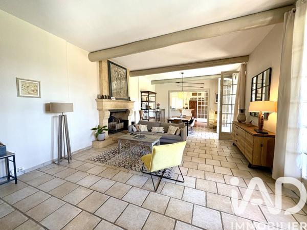 Maison à vendre 7 pièces 200 m² Saint-Rémy-de-Provence