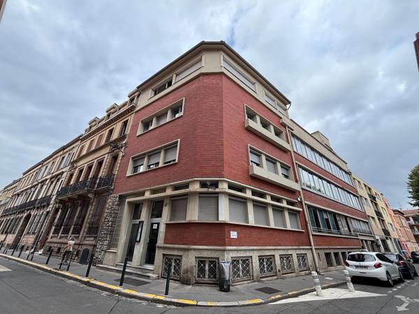 TOULOUSE / Location Appartement 3 Pièces 85 m²