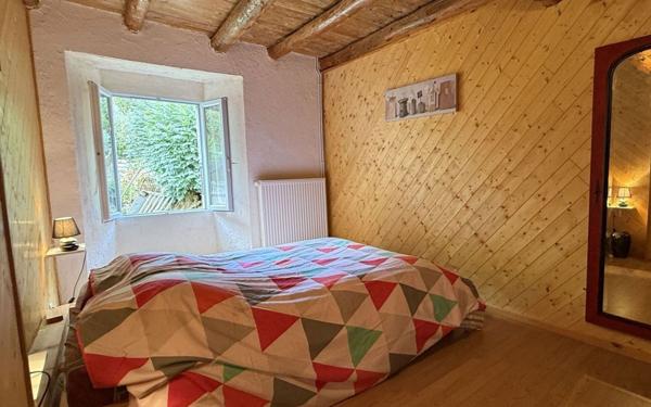 Maison à vendre    5 pièces •  Les Laubies