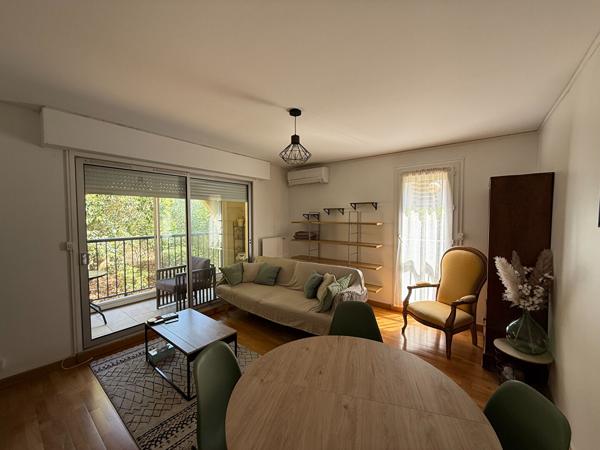 APPARTEMENT MEUBLE 2 CHAMBRES CLIMATISE