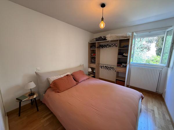 APPARTEMENT MEUBLE 2 CHAMBRES CLIMATISE