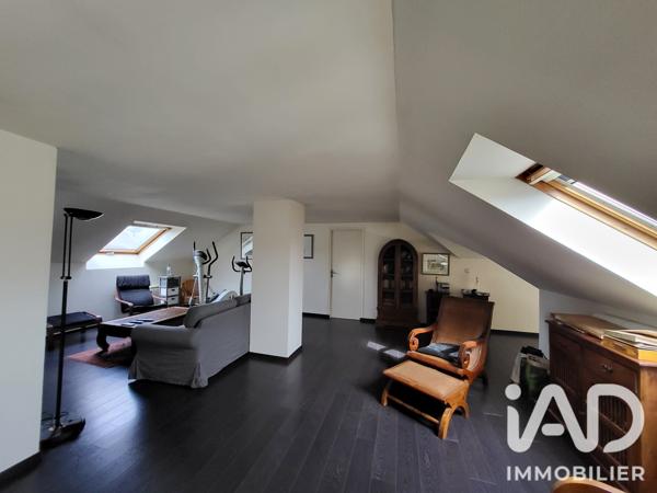 Maison à vendre 8 pièces 214 m² Ozoir-la-Ferrière