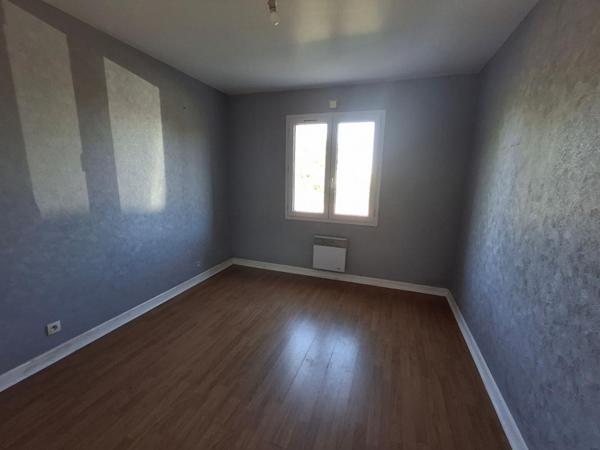 Maison Pouille 5 pièce(s) 110 m2