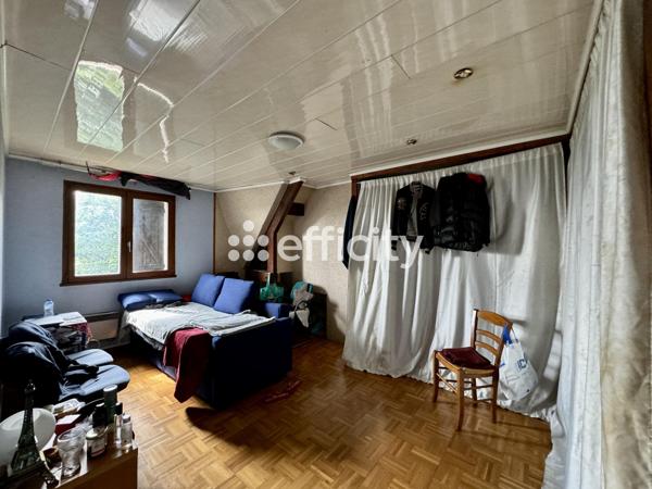 Maison 10 pièces - 200 m² Exclusivité efficity