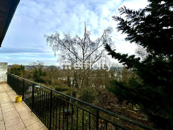 Maison 10 pièces - 200 m² Exclusivité efficity