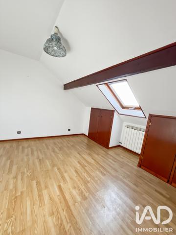 Maison à vendre 7 pièces 110 m² Brie-Comte-Robert