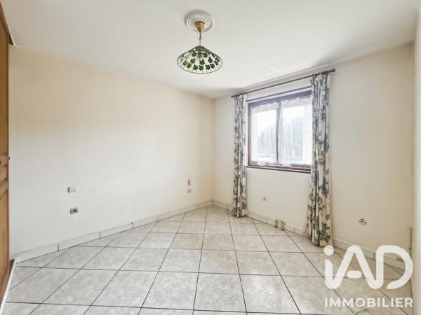 Maison à vendre 7 pièces 110 m² Brie-Comte-Robert