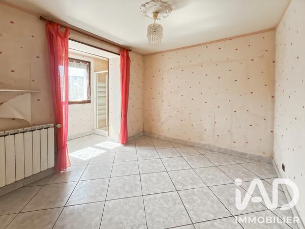 Maison à vendre 7 pièces 110 m² Brie-Comte-Robert