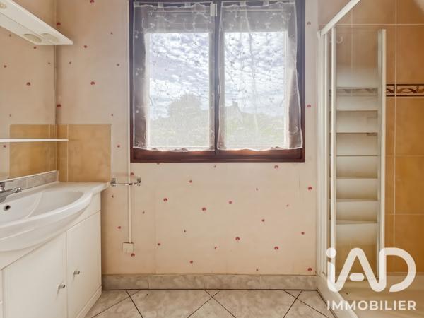 Maison à vendre 7 pièces 110 m² Brie-Comte-Robert