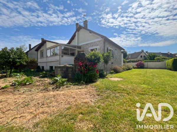 Maison à vendre 7 pièces 110 m² Brie-Comte-Robert
