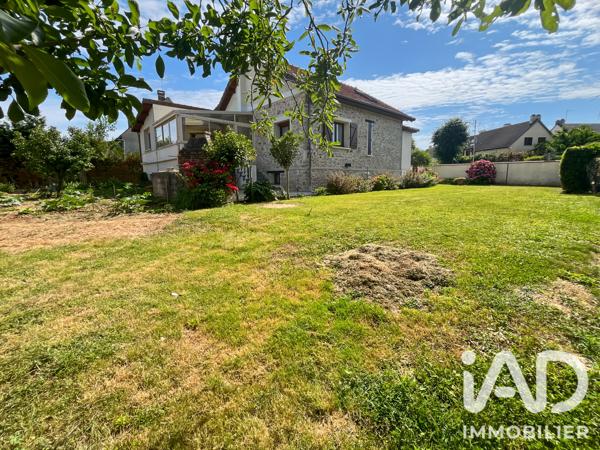 Maison à vendre 7 pièces 110 m² Brie-Comte-Robert