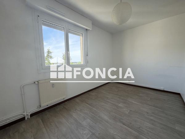Location Appartement 4 pièces 76.95 m² - 2 AVENUE DES ANCIENS D'AFN Chartres 28000