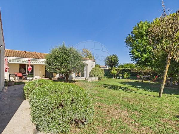 Maison 4 chambre(s) à vendre - Saint-Palais-sur-Mer, Charente-Maritime - 17