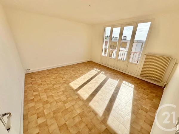 Appartement F1 à vendre  1 pièce - 31,72 m 2   COUBRON  - 93