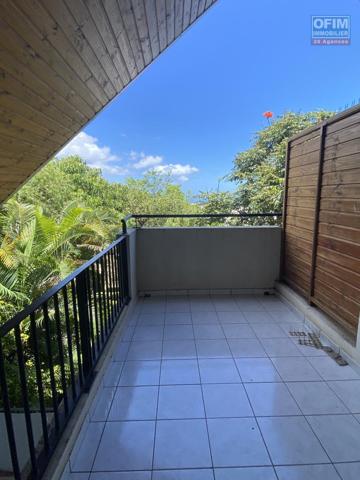 A vendre T3 duplex dans la résidence les huppes de bourbon à La Montagne