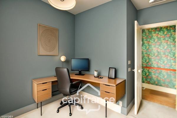 Maison à vendre 8 pièces (02) 207 m², 5 Chambres, Garage, Annexe et grande Cave - A Rénover