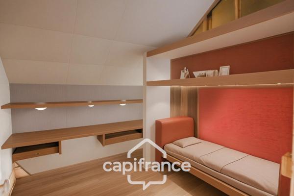 Maison à vendre 8 pièces (02) 207 m², 5 Chambres, Garage, Annexe et grande Cave - A Rénover