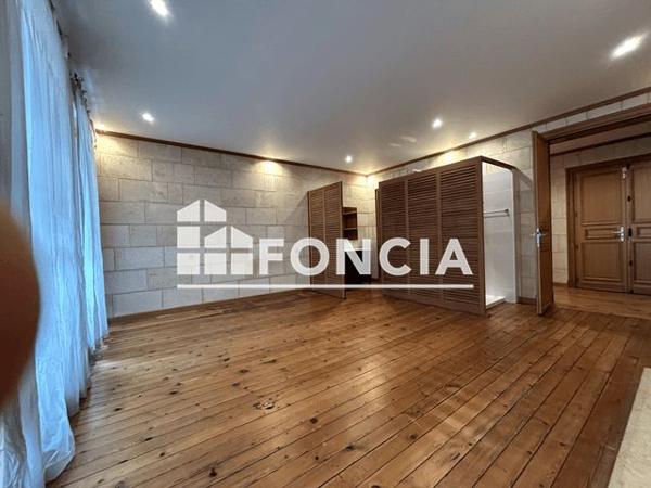 À vendre Appartement 4 pièces 137 m² - Bordeaux 33000