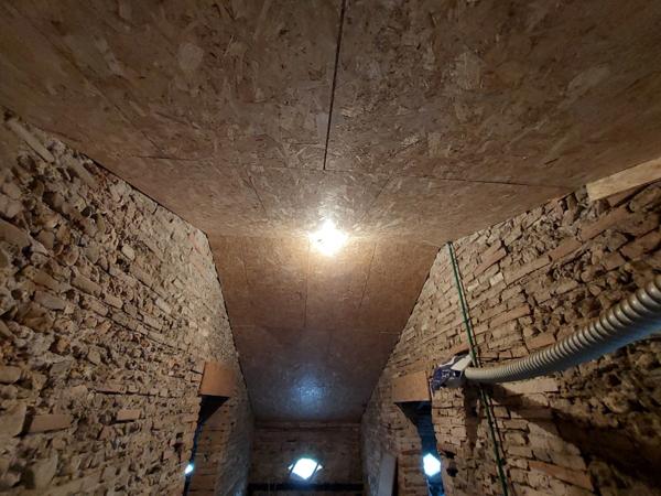 MAISON DE MAITRE AVEC PARC DE 5000M² DEPENDANCES ET DEUX PIGEONNIERS