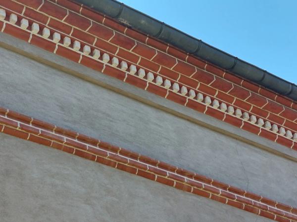 MAISON DE MAITRE AVEC PARC DE 5000M² DEPENDANCES ET DEUX PIGEONNIERS