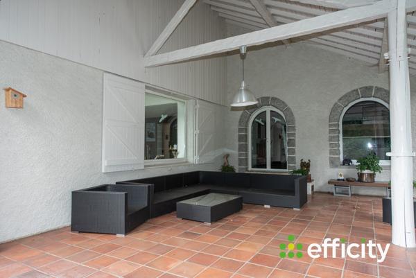 Maison 10 pièces - 444 m²