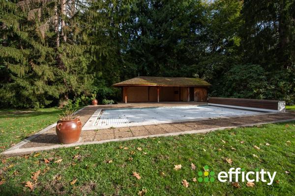 Maison 10 pièces - 444 m²