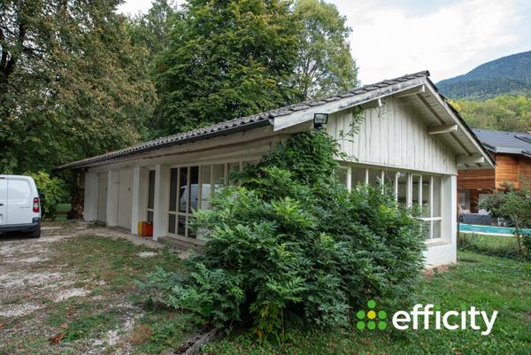 Maison 10 pièces - 444 m²