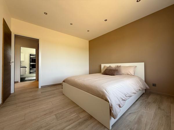 Pavillon contemporain de 2021 - 180m² - 4 chambres