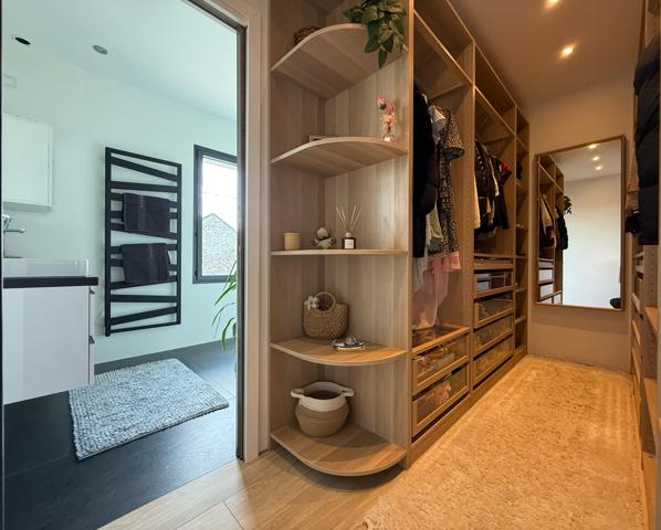 Pavillon contemporain de 2021 - 180m² - 4 chambres