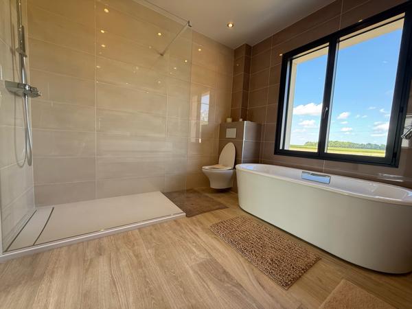Pavillon contemporain de 2021 - 180m² - 4 chambres