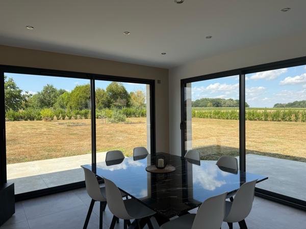 Pavillon contemporain de 2021 - 180m² - 4 chambres