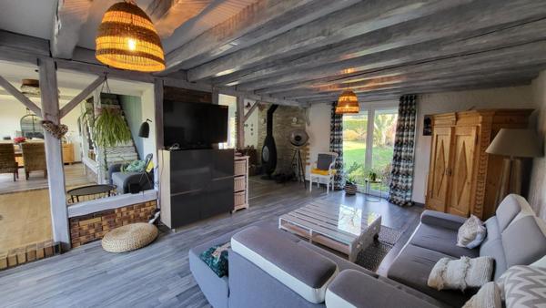 FAYET -CHARMANTE MAISON 4 CHAMBRES-JARDIN-GARAGE