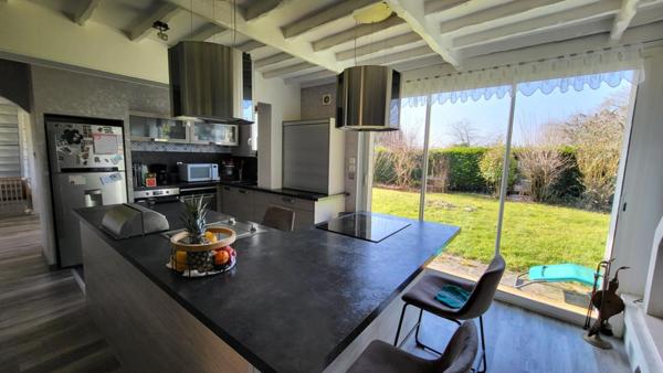 FAYET -CHARMANTE MAISON 4 CHAMBRES-JARDIN-GARAGE