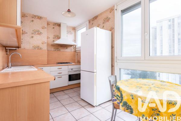 Appartement à vendre 4 pièces 76 m² Bron