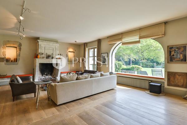 TALDELENIA – SOMPTUEUSE PROPRIETE A LOUER POUR LES VACANCES AVEC TENNIS, PISCINE, SAUNA ET PLAGE A PIED – 15 personnes, BIDART