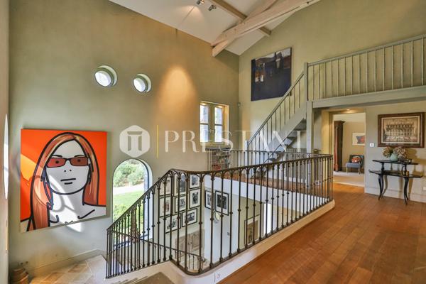 TALDELENIA – SOMPTUEUSE PROPRIETE A LOUER POUR LES VACANCES AVEC TENNIS, PISCINE, SAUNA ET PLAGE A PIED – 15 personnes, BIDART