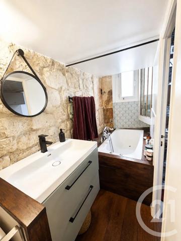 Appartement F1 à vendre  1 pièce - 24 m 2   PARIS  - 75020