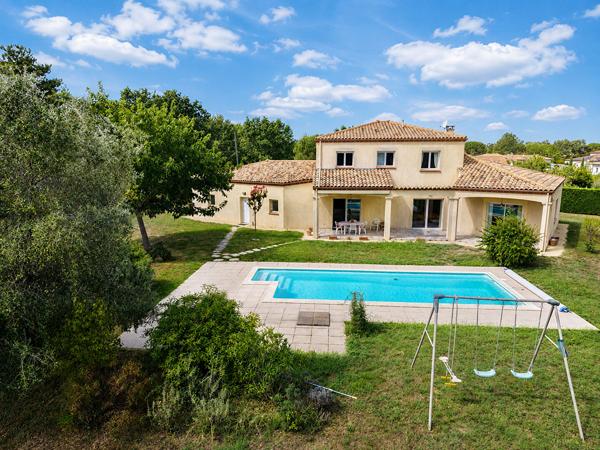 A vendre Maison Montauban 82 , 5 chambres, piscine , jardin et double garage