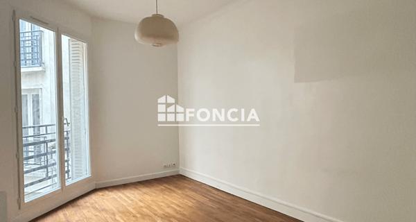 Location Studio 27.37 m² - Paris 75016