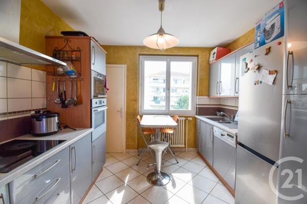 Appartement T3 à vendre  4 pièces - 69,41 m2 VILLEFRANCHE SUR SAONE - 69