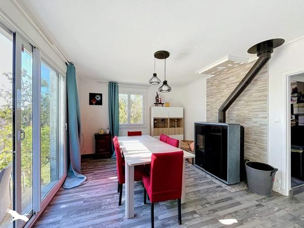 Maison 254 880 € Sainte-Maure-de-Touraine 6 p 150 m² DPE D