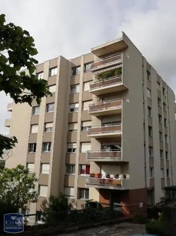 Appartement à louer 1 pièce 39.8m²