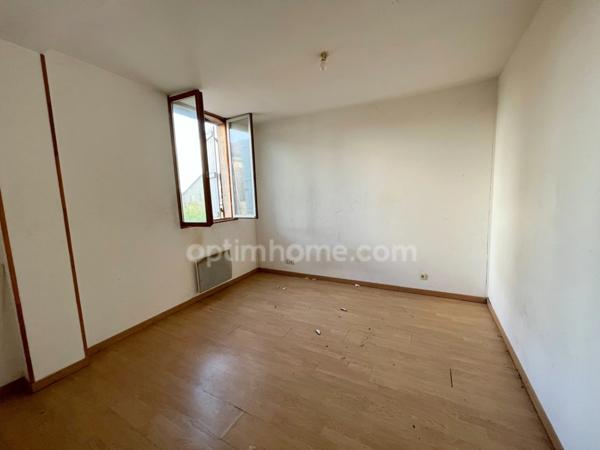 MAISON DE VILLE – 98 m² – 4 PIÈCES EAUZE (32)