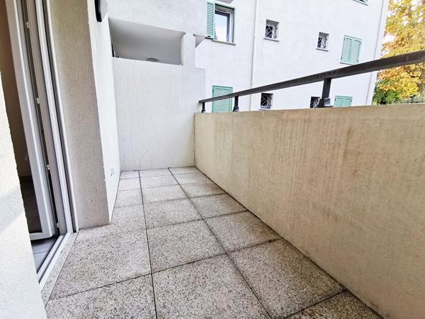 LA COLLE SUR LOUP - Studio de 26 m² avec 5.20 m² de terrasse