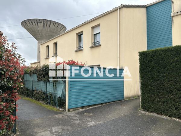 Location Appartement 3 pièces 61 m² - 153 AVENUE DE LA VENISE VERTE Niort 79000