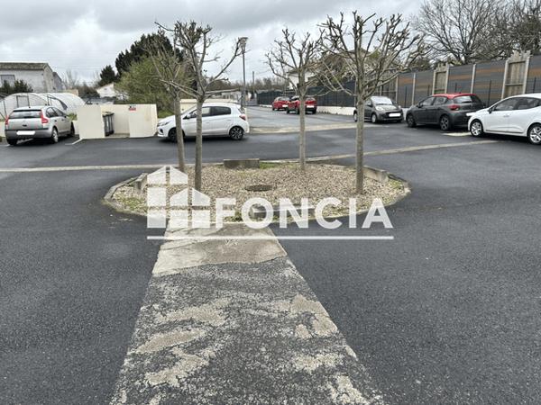Location Appartement 3 pièces 61 m² - 153 AVENUE DE LA VENISE VERTE Niort 79000