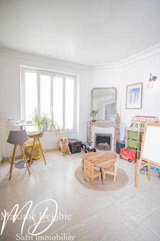 Superbe maison bourgeoise type Angevine, au calme, centre le Mans !