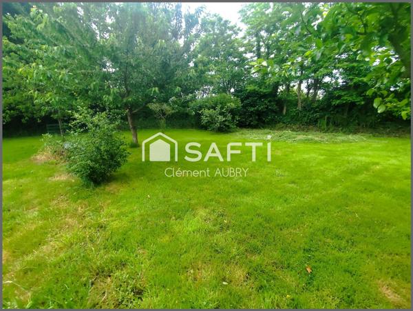 Beau Pavillon offrant de beaux volumes avec magnifique terrain !